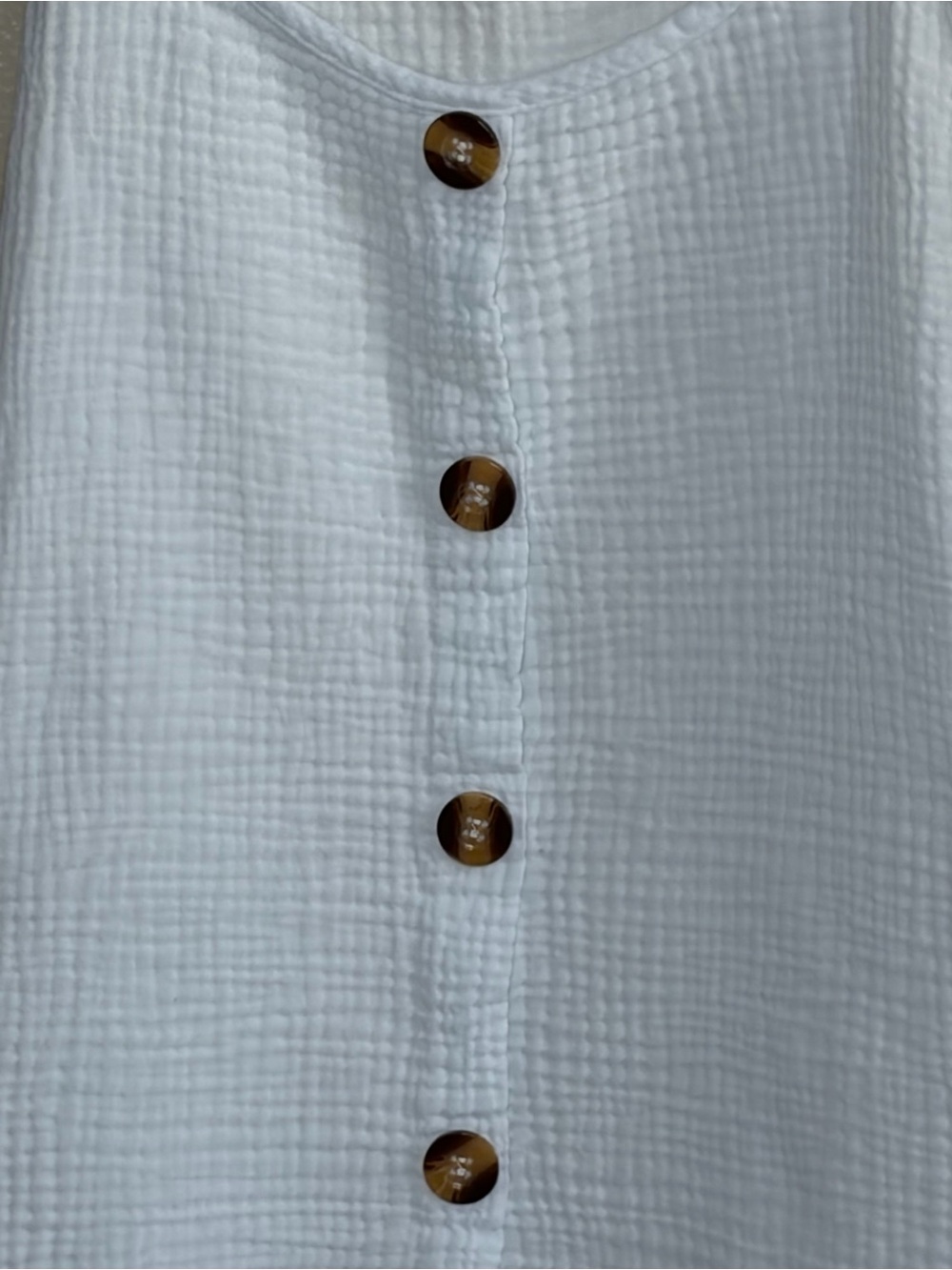 White Textured Tank Top Faux Button Cami Spaghetti Strap Summer Top - Picture 3 of 6